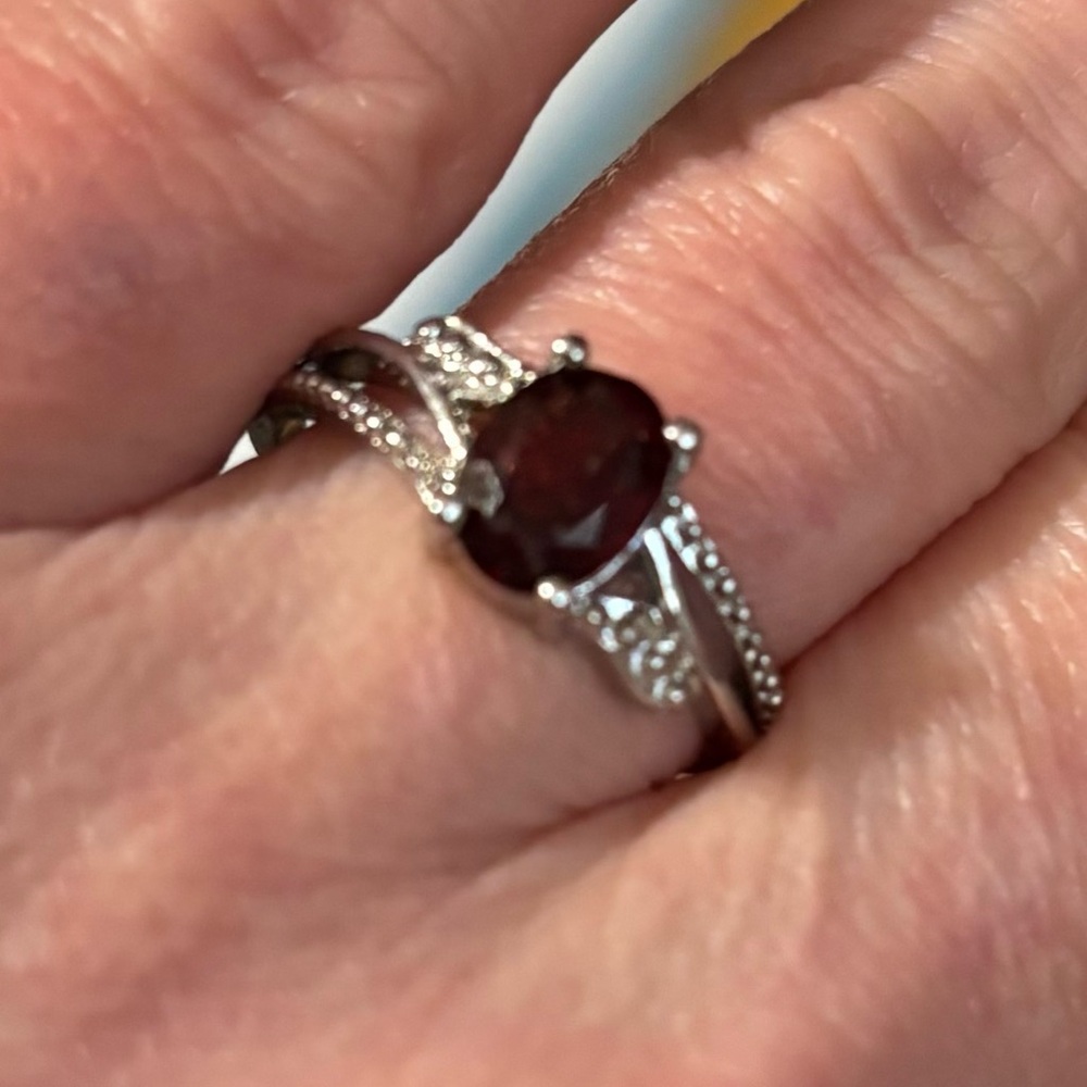Silver Ring With Deep Red Gemstone - image 2